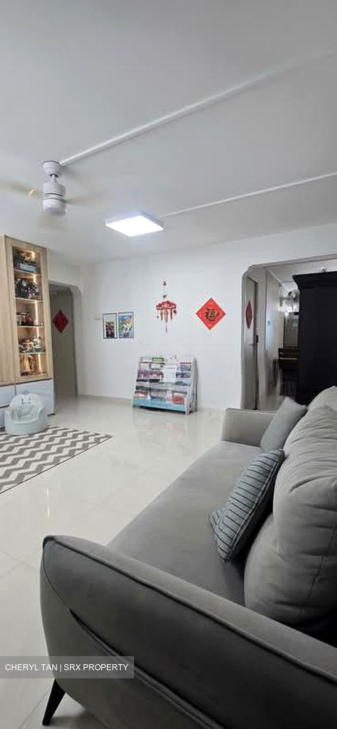 Blk 172 Woodlands Street 13 (Woodlands), HDB 4 Rooms #561663801